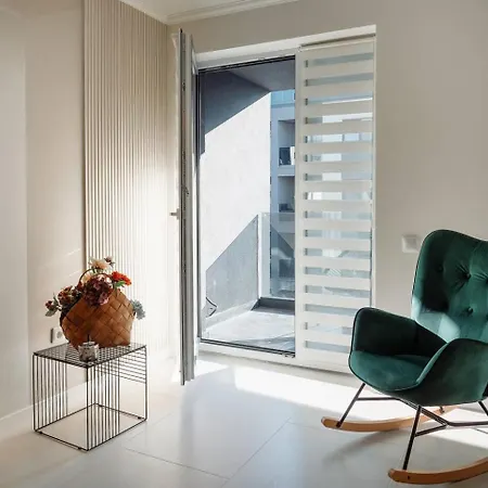 Apartment Nova Modern With Underground Parking *